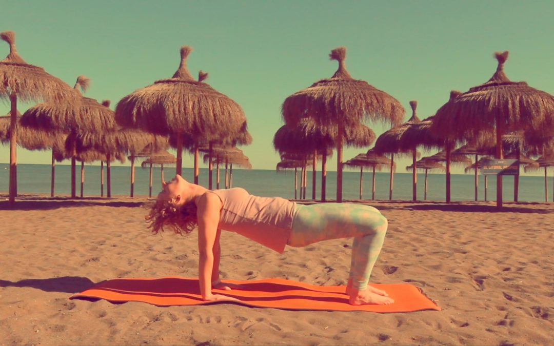 Video 5x houdingen die je op het strand kunt doen, vanuit Malaga – Spanje
